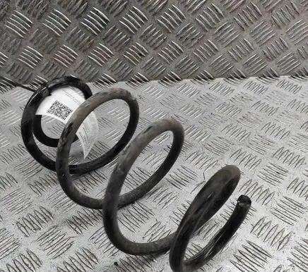 Mercedes-Benz CLA C118 X118 Rear coil spring A2473241800