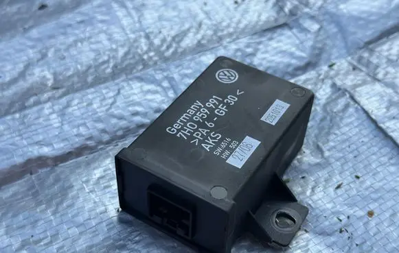 Volkswagen Transporter - Caravelle T5 Door control unit/module 7H0959991 SW6516 2051013