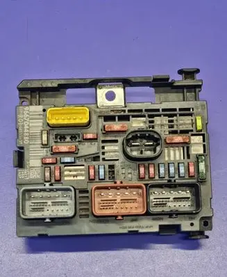 Citroen C4 Grand Picasso BSM Control unit 9667044880