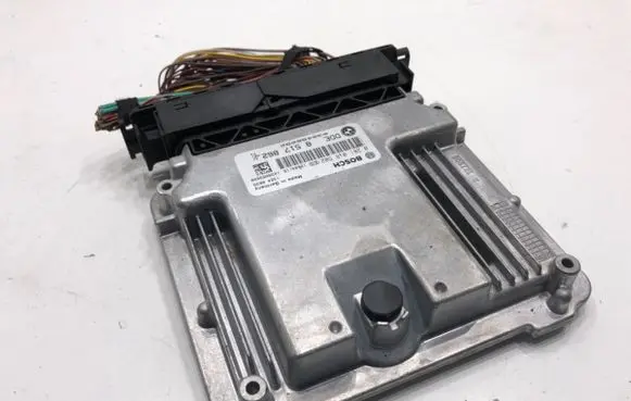 BMW 3 F30 F35 F31 Engine control unit/module ECU 8517862