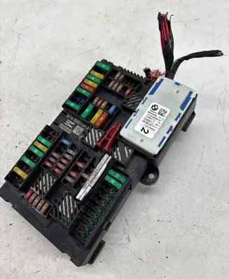 BMW 5 G30 G31 Fuse box set 9393144 253247 17B033AA1655