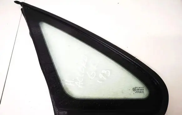 Honda Accord Rear side window