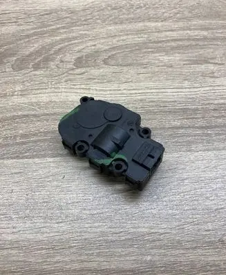 BMW X5 G05 Air flap motor/actuator EXB101A 17042023