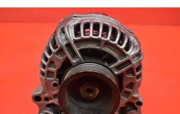Volvo V70 Generator/alternator 038903024F