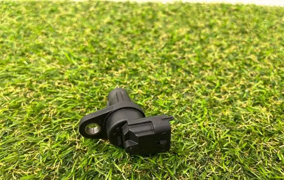 Mercedes-Benz S W221 Camshaft position sensor A0041539628