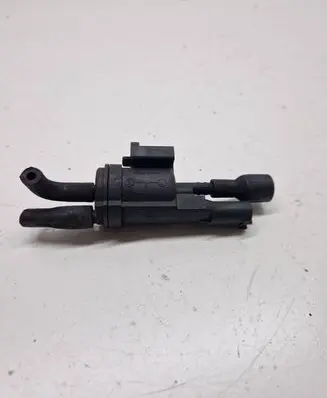 Valve vacuum