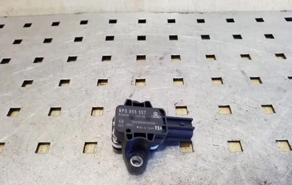 Audi A3 S3 A3 Sportback 8P Airbag deployment crash/impact sensor 8P0955557