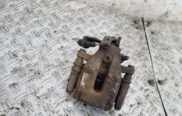 Citroen C4 Cactus Rear brake caliper 32053755