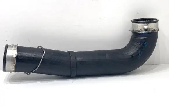Volkswagen Touran I Air intake hose/pipe 1K0145838C