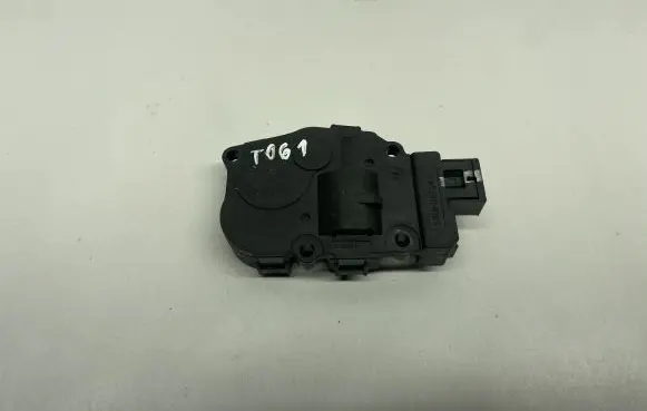 BMW X5 E70 Intake manifold valve actuator/motor EFB336 929888G