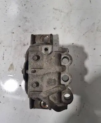 Dodge Journey Engine mount bracket P05171069AC