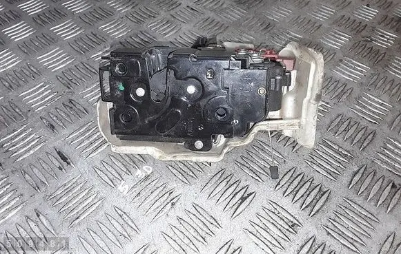 Front door lock