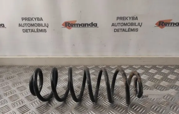 Volkswagen Golf Plus Rear coil spring