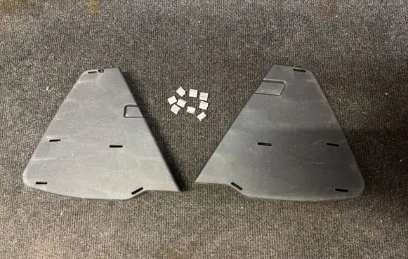 Chevrolet Camaro Front bumper lower grill 23323948 23323947 300054