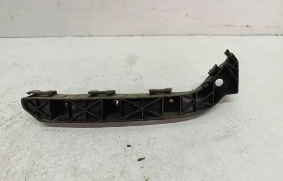 Hyundai i40 Front bumper mounting bracket 865163Z00