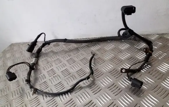 Volkswagen Touran II Wires (starter motor) 1K0971349GA