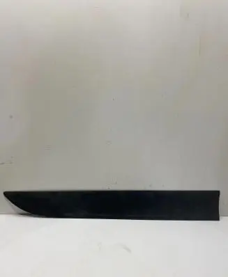 Porsche Macan (95B) Front door trim (molding) 95B837890F