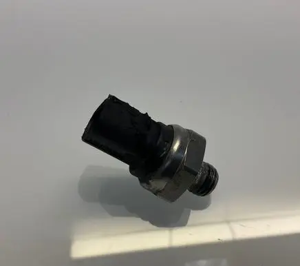 Mercedes-Benz E W211 Exhaust gas pressure sensor A0061536028 0061536028