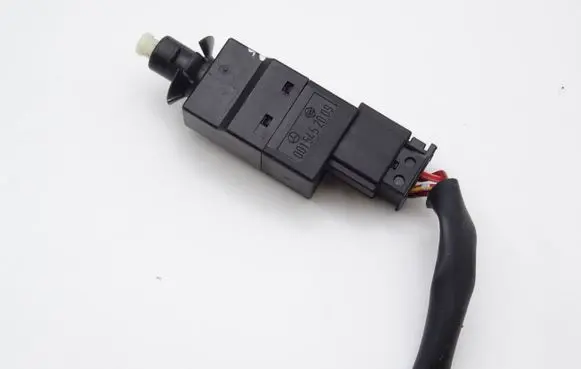 Mercedes-Benz A W169 Brake pedal sensor switch 0015452009