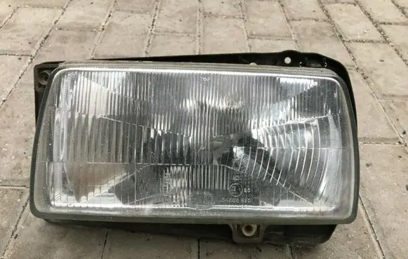 Volkswagen Jetta II Headlight/headlamp 165941005