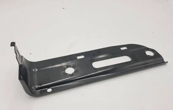 BMW X5 G05 Radiator support slam panel bracket 7443622 51647443622