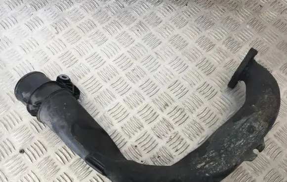 Renault Megane III Intercooler hose/pipe 8200645723