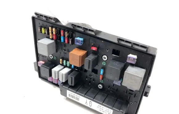 Opel Astra H Other control units/modules 13206751GY