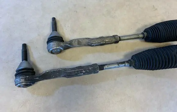 Steering tie rod