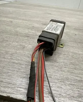 Mercedes-Benz C W202 Other relay 2015403245 87E30A871