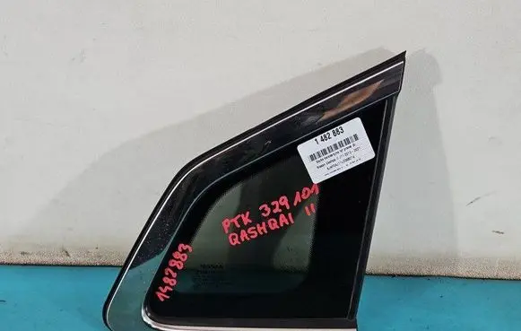 Rear side window
