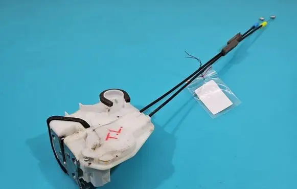 Mitsubishi Space Star Rear door lock IMPRK1418051