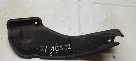 Mitsubishi Carisma Other exterior part mr911679