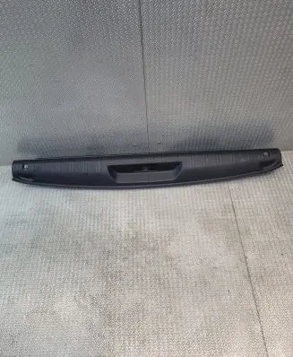 Peugeot 308 Trunk/boot sill cover protection 98133886ZD