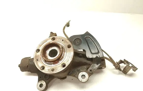 Opel Vivaro Front wheel hub spindle knuckle