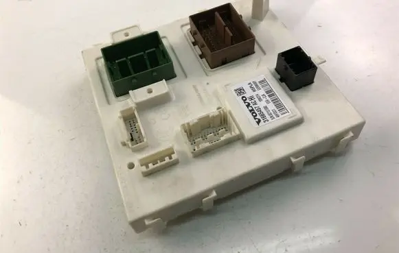 Volvo XC40 Fuse box set 31665457AC K924
