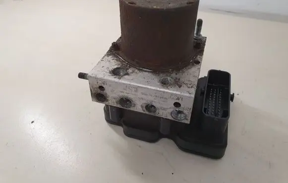 Iveco Daily 3rd gen ABS Pump 5801566800