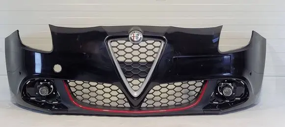 Alfa Romeo Giulietta Front bumper 50541741.