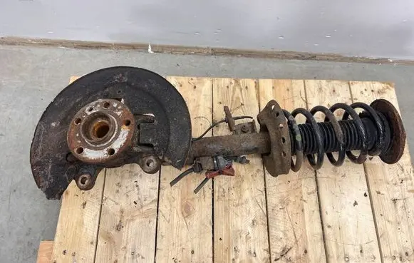 Volvo V70 Front shock absorber with coil spring 31290308