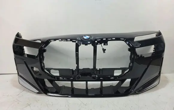 BMW 7 G70 Front bumper