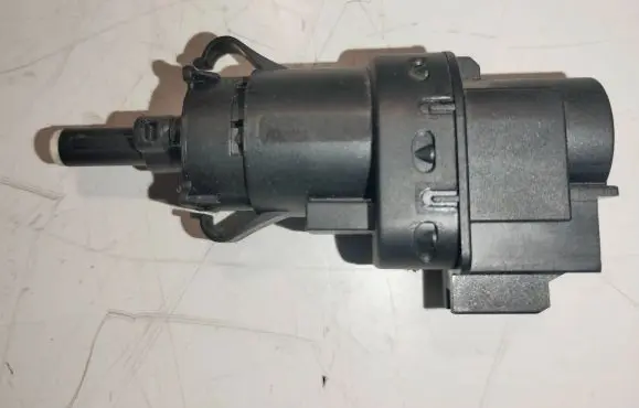 Ford Focus C-MAX Brake pedal sensor switch 3M5T13480AB