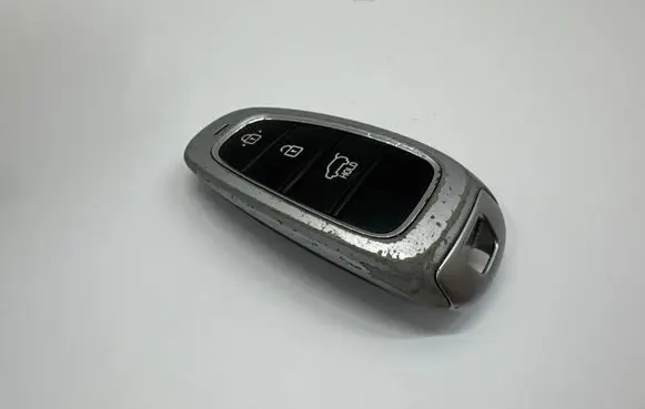 Hyundai Tucson IV NX4 Ignition key/card 