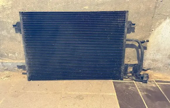 Volkswagen PASSAT B5.5 A/C cooling radiator (condenser) 3b0260401