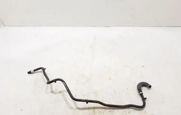 Engine coolant pipe/hose