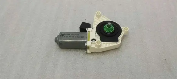 Mercedes-Benz SLK R172 Front door window regulator motor A2078200542