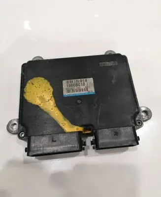 Mitsubishi Lancer VIII Engine control unit/module 1860B018 E6T73371