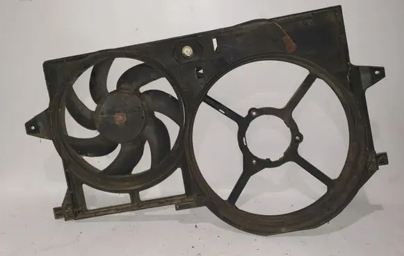 Peugeot 806 Fan set 8240141