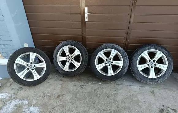 Mercedes-Benz E W213 R17 steel rim 