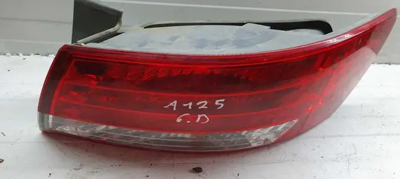 Hyundai Sonata Rear/tail lights NOCODE