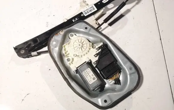 Volkswagen Jetta V Sliding door window regulator with motor 