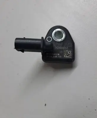 Seat Leon (5F) Airbag deployment crash/impact sensor 3Q0959351 11132149